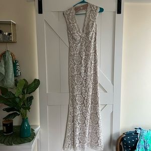 Beautiful cream / floral / lace prom dress